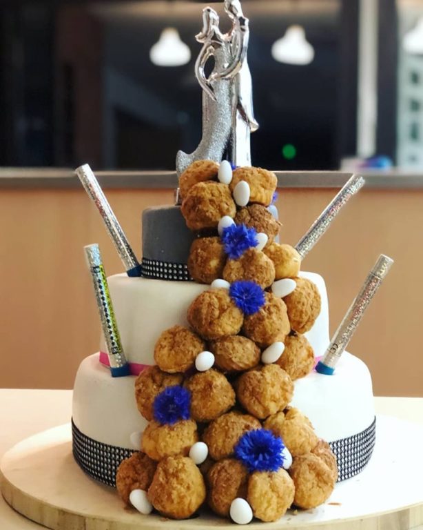 wedding cake